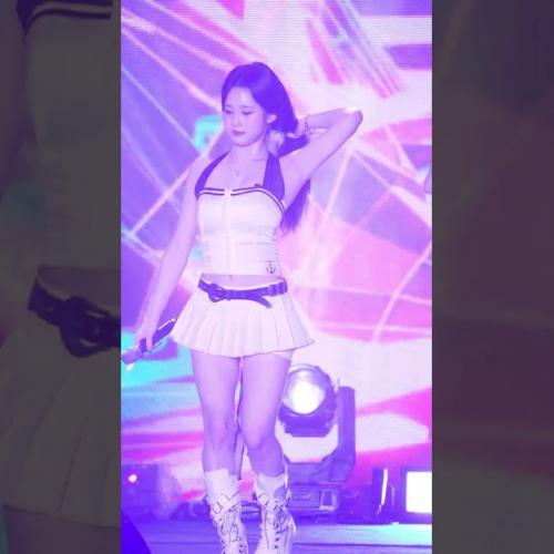 250906 라잇썸 나영 - POSE! 4K 직캠 @진주 M2 페스티벌