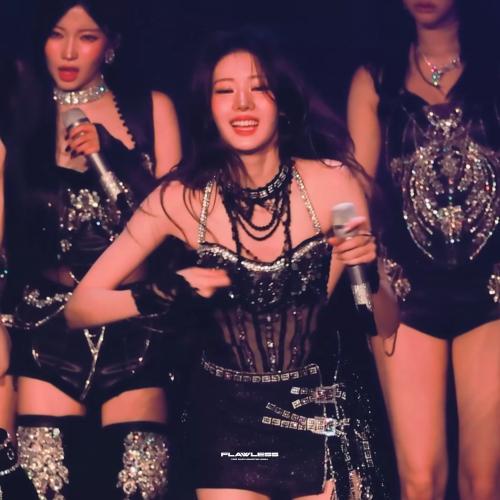 [4K] 260626 BABYMONSTER WORLD TOUR [CHOOM] IN SEOUL 'MOON' 베이비몬스터 로라 직캠 BABYMONSTER RORA FANCAM