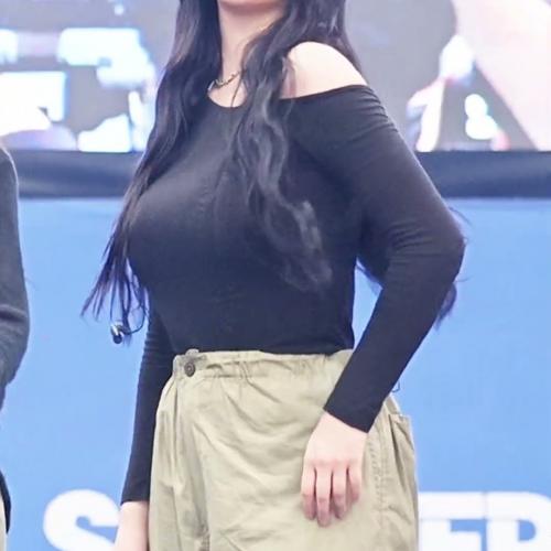 Girl's killing me #채연 #트리플에스 S4 #tripleS #ChaeYeon