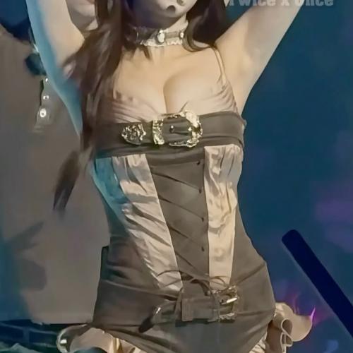 [260109] TWICE(트와이스) [ THE FEELS ] 사나 SANA Fancam - Vancouver, Canada