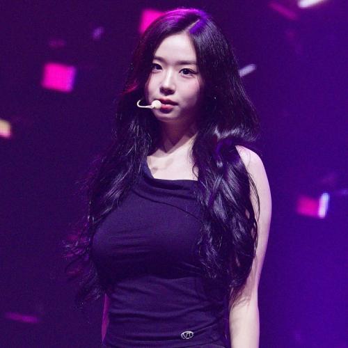 260815 김채연 KimChaeYeon 트리플에스 tripleS 'Baby Flower' 4K 60P 직캠 @WBSC K-POP ALiVE CONCERT by DaftTaengk