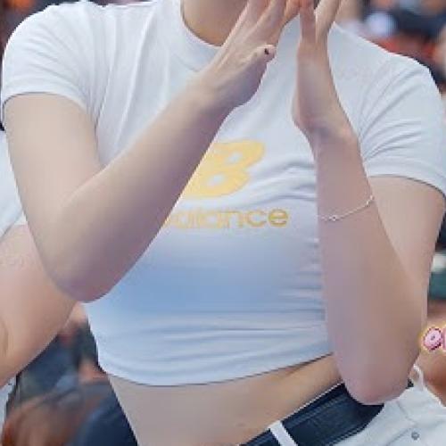 [4K] 250419 르세라핌 허윤진 'Smart' 직캠 (LE SSERAFIM HUH YUNJIN FanCam)