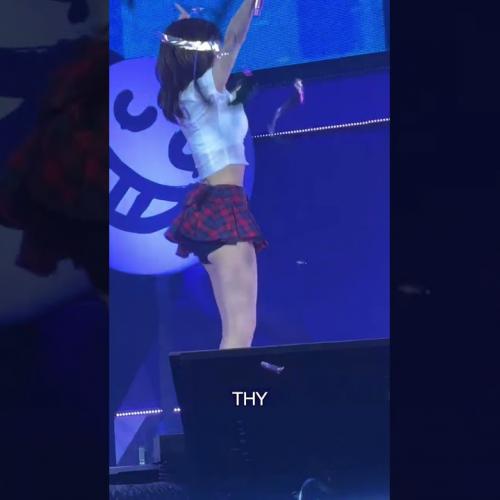 fancam twice Momo at 10 anniversary