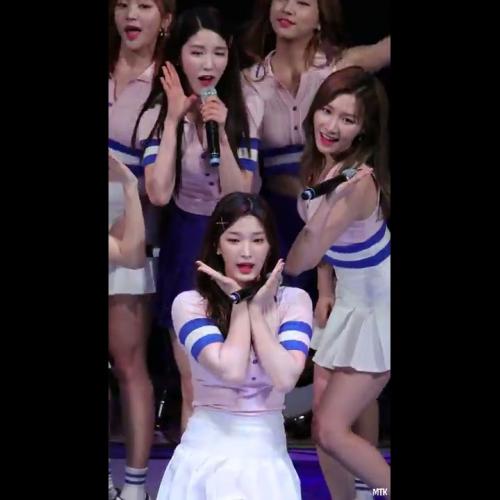 170518 홍익대학교 축제 라붐(LABOUM) - 아로아로(AALOW AALOW) , 율희직캠