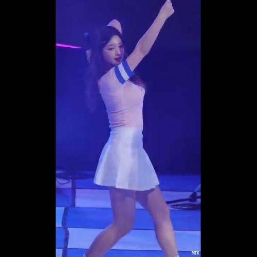 170518 홍익대학교 축제 라붐(LABOUM) - Hwi Hwi , 율희직캠