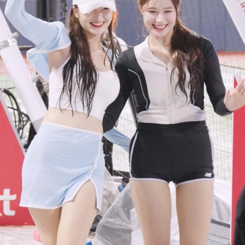 학씨 궁디팡팡 Hold Up 아웃송 #김해리 #이예빈 KT 위즈 #치어리더
